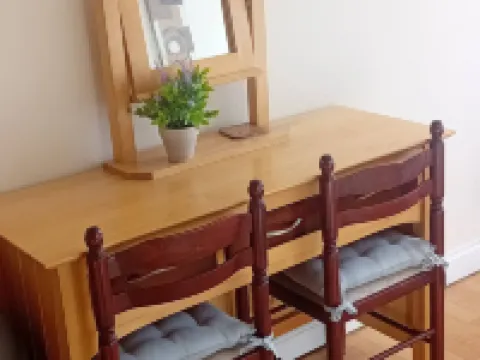 Lovely double bed private studio in tullamore town Hoteles en Condado de Offaly