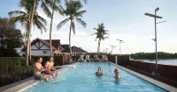 Utopia Beachfront Vacation Club - شاطئ