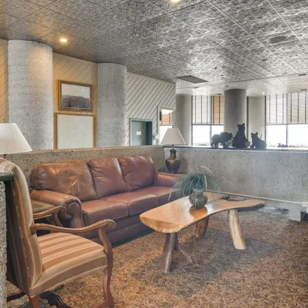< 4 Mi to Sugar Mtn Resort: Condo w/ Indoor Pool!
