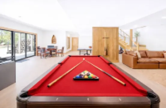 Lazaj Luxury Lodge With Saltwater Heated Pool