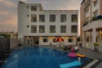Sun Stone Hotel & Club - Jawai - Swimmingpools