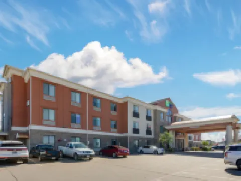 Holiday Inn Express & Suites FAIRFIELD-NORTH by IHG Hotels in Freestone County