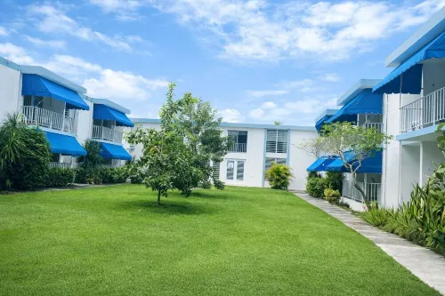 Beachfront Family Stay · Courtyard View · AC All Rooms · Remodeled