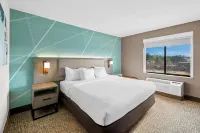 Comfort Suites