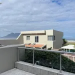 Dolphin Beach Hotel Self Catering Apartments - Mountain view