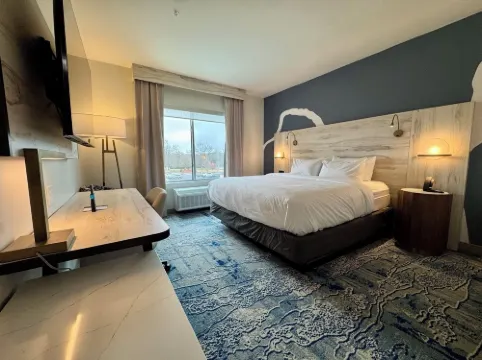 Fairfield by Marriott Inn & Suites Madison