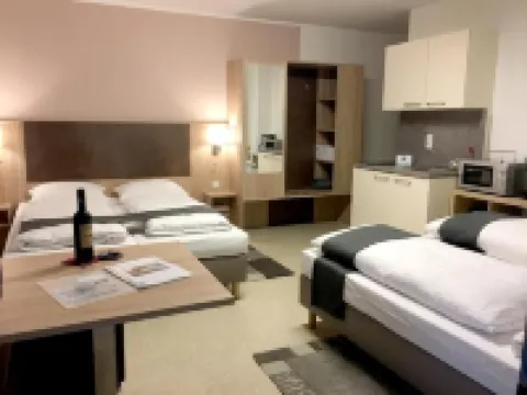 Hana Aparthotel Hotels in Stormarn