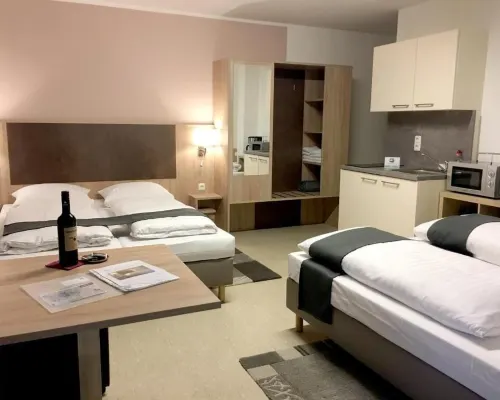 Hana Aparthotel Hotels in Stormarn