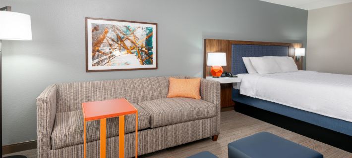 Hampton Inn & Suites Charlottesville-at the University Hotels in Charlottesville