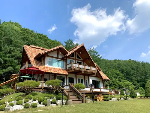 Anseong Mountain Feel Pension - เพนชั่น