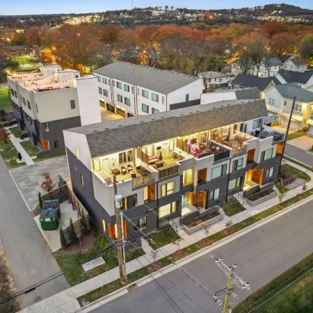 Private Home w Rooftop Game Room Near Downtown