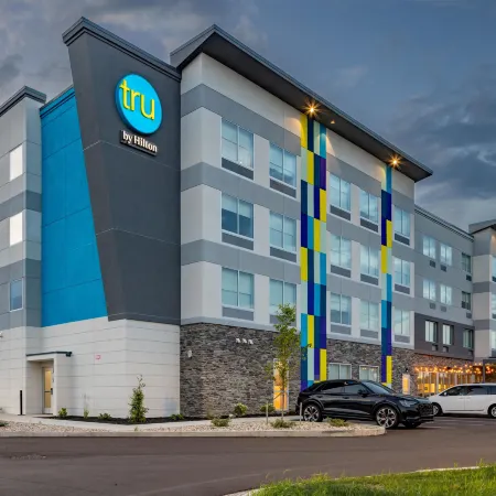 Tru by Hilton Kalamazoo