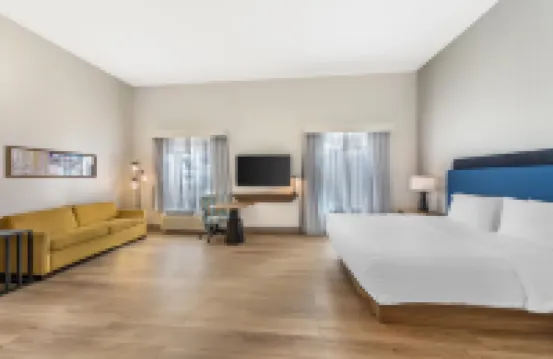 Hampton Inn & Suites Riverside/Corona East