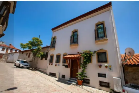 Kasbah Shirin Hotels in 