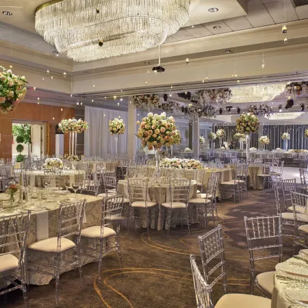 DoubleTree by Hilton Akron Fairlawn