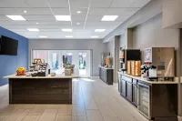 Clarion Hotel Conference Center - North - breakfast