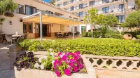 Hotel Playa Mondrago