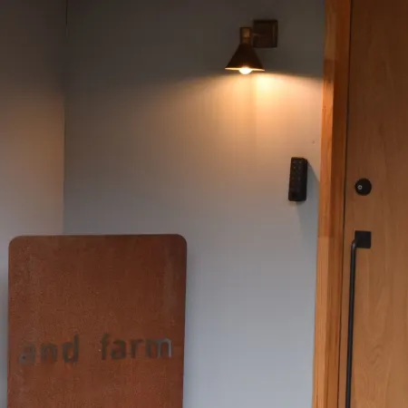 and farm Отели в г. Нирасаки