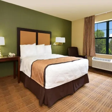 Extended Stay America Suites - Providence - Warwick