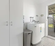 Bright 3-bed Retreat Near Beaches