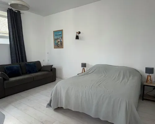 New studio less than 5 minutes from the beaches of the Pink Granite Coast Hotels in Trébeurden