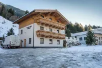 Alpenglück Apartments by we rent