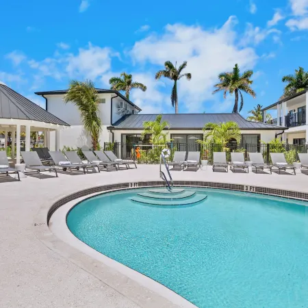 Tropic Isle at Anna Maria Island Inn