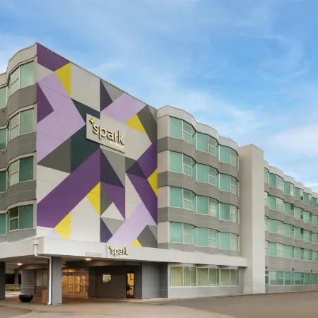 Spark by Hilton Seattle Airport Отели в г. Сиэтл