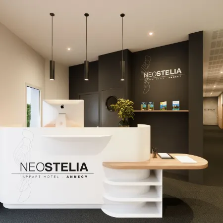 Neostelia