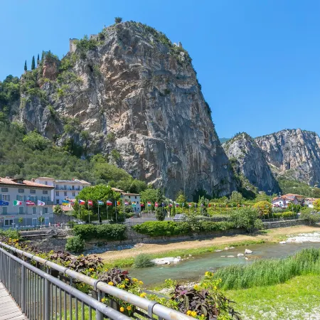 The Rock View - Happy Rentals