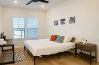 Iconic Design Home In Workerfriendly A+location - Apartments