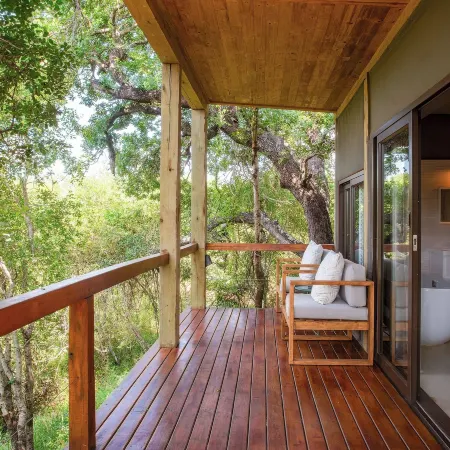 Kingfisher Creek Safari Lodge