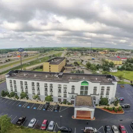 Wingate by Wyndham Erie