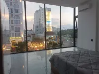WEDISCOVER DA NANG COLIVING COWORKING AND TOURS COMPANY LIMITED - Hostels