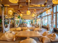 椰林村海灘度假村 鄰近哈林海灘的酒店
