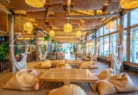 Cocohut Beach Resort - parking
