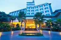 The Grand Riverside Hotel - رخيصة