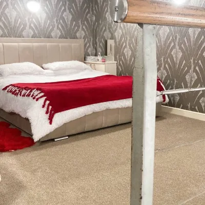 Chic & Central Liverpool Fiat Отели рядом с достопримечательностью «Ливерпульская арена «Эхо»»