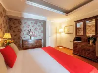 Hotel Caparena Hotels near Spisone Beach