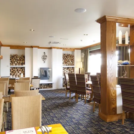 Premier Inn Poole Centre (Holes Bay) Hotel