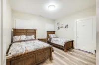 Sunny Turlock Cottage Walk to Downtown! - 3 estrellas