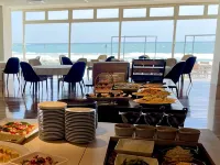 Sayan Terrace Hotel & Resort - servizio colazione