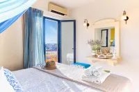 Golden Bay Apartments-Garden Haven - balcony