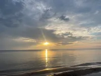 Wasaga Beach walk to main end Free Parking Free Wifi - 2-stjärniga