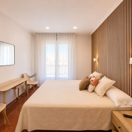 Hostal Bellas