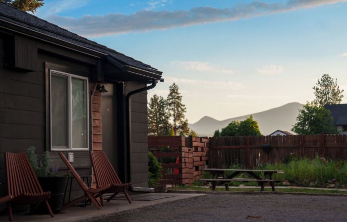The Stranger Lodge - Pet Friendly