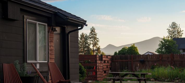 The Stranger Lodge - Pet Friendly Hotels in Sisters
