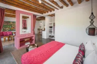 PinkCoco Gili Trawangan - Constant Surprises & for Cool Adults Only - 3-Star