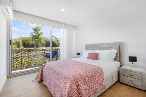 Sunny Stays Espinho | Balcony   Pool - Wifi
