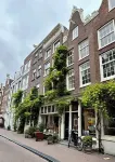 Amsterdam B&B Barangay - Homestays